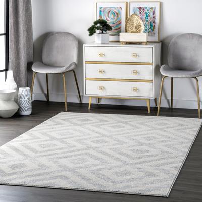 Nuloom Zadie Geometric Area Rug