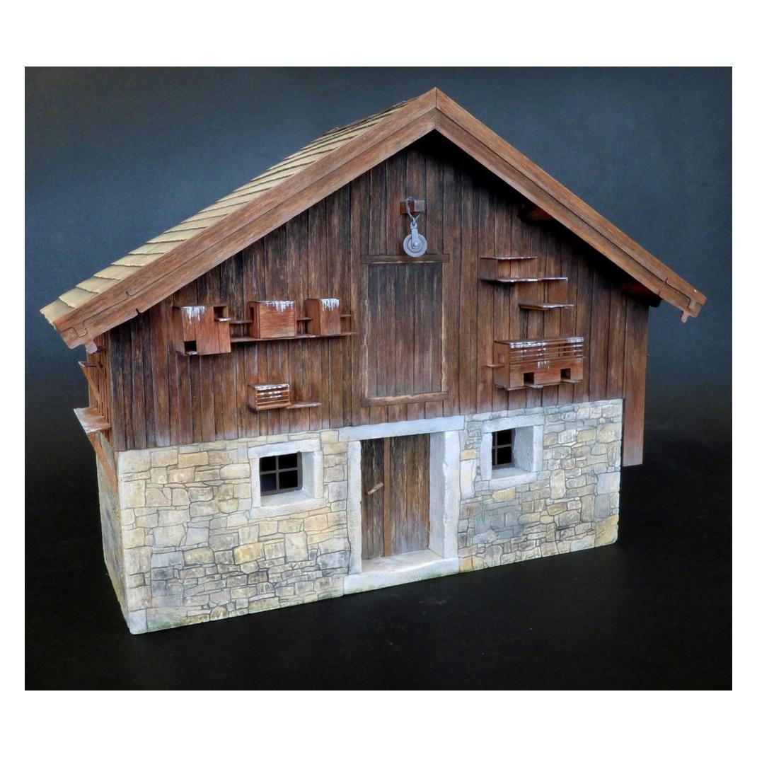 Plus Model Farmhouse (23798651)