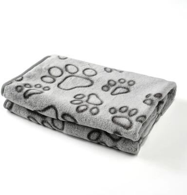 Uplift Essentials Ultra Plush Warm Winter Pet Blanket paw Print l