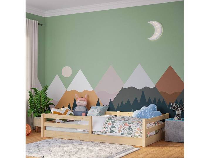 Bellabino Kinderbett Iskri mit Rausfallschutz und Lattenrost (natur, optional mit Matratze), Bodenbett verfügbar in 90/120/140x200