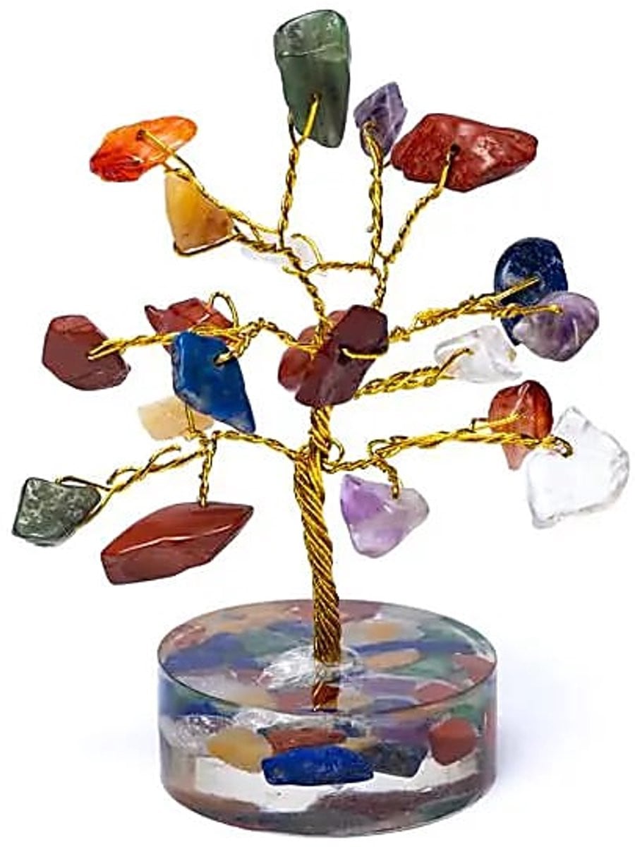Edelsteenboom met 7 chakra's voor op tafel