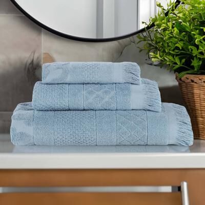 Superior Rolla Cotton Geometric Jacquard Plush Soft 3 Piece Towel Set