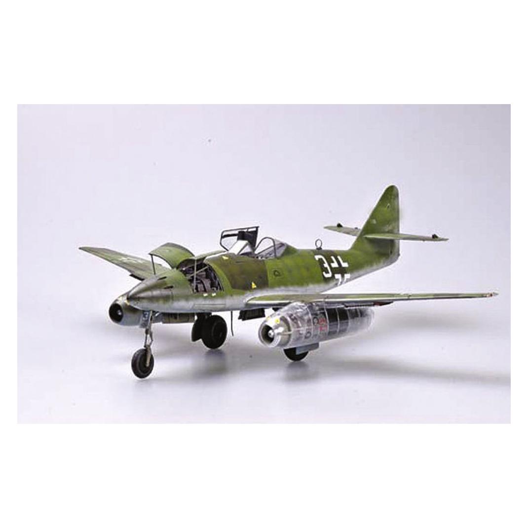 Trumpeter Messerschmitt Me 262 A-1a Heavy Armament (with R4M Rocket) (02260)