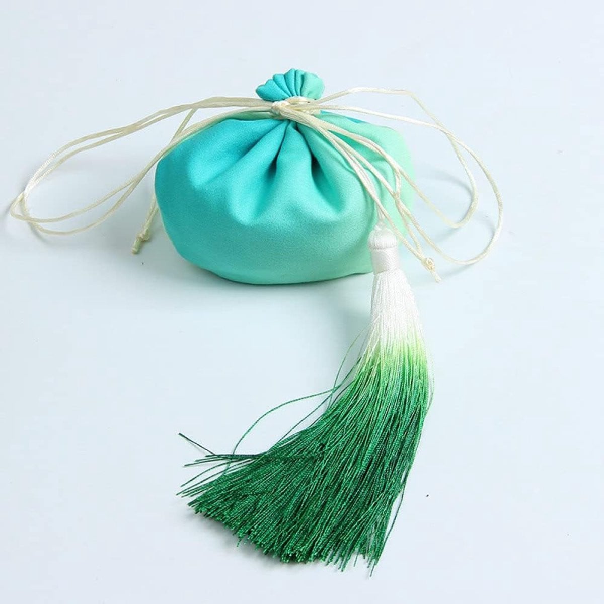 Set van 4 lege geurzakjes met tassel - Lichtgroen