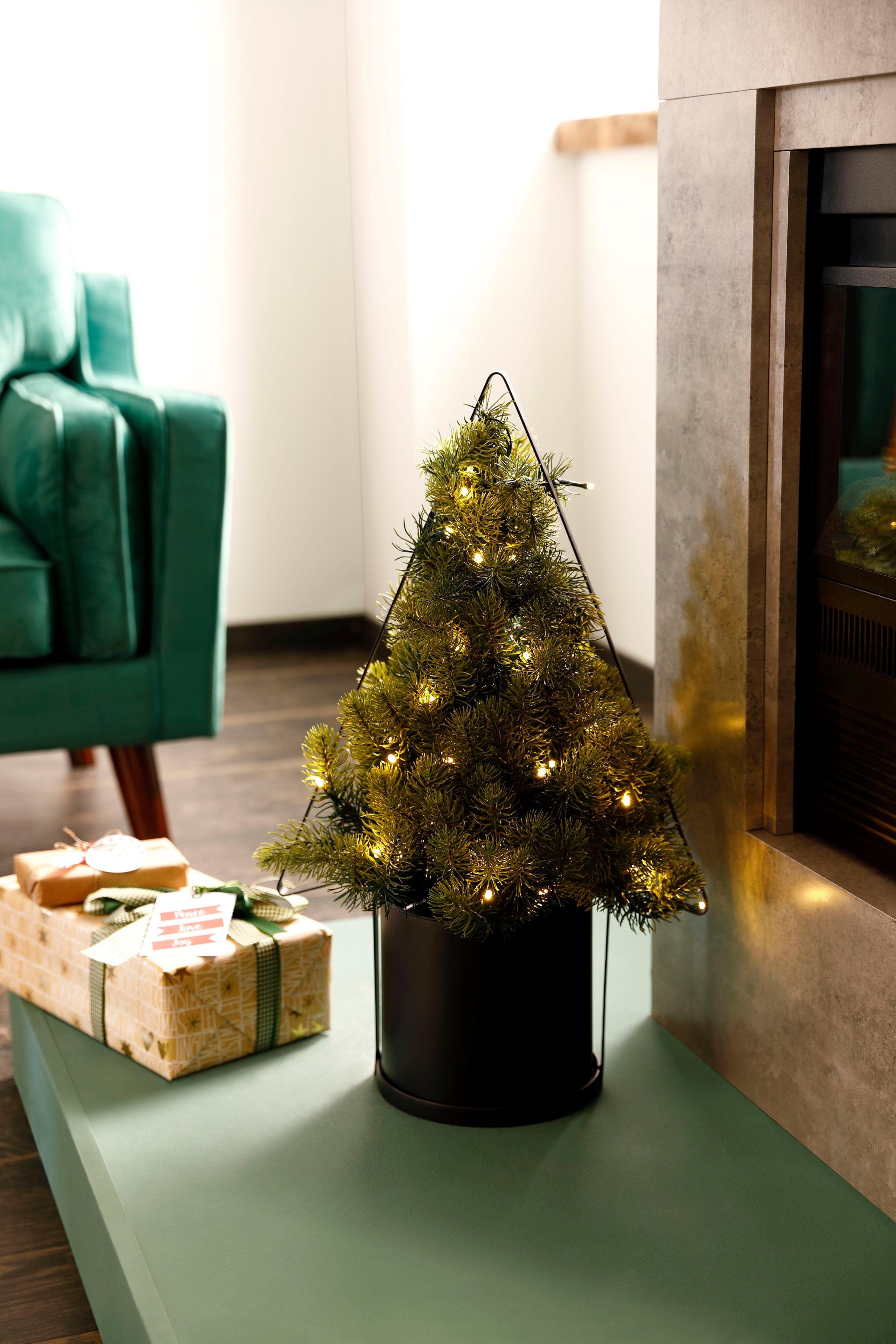 Dekobaum CREATIV DECO "PLATANUS, Weihnachtsdeko", schwarz, B:35cm H:59cm T:18,5cm, Metall, Dekofiguren, Dekobaum, Tannenbaum als Blumentopf, aus Metall schwarz B/H/T: 35cm x 59cm x 18,5cm, Baum