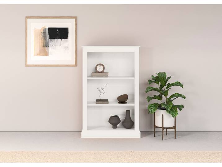 Bücherregal GOODPRODUCT Liotta , weiss (weiß), B:77cm H:120cm T:31cm, Massivholz, Regale, Bücherregal, Mit Sockel und 2 Regalböden