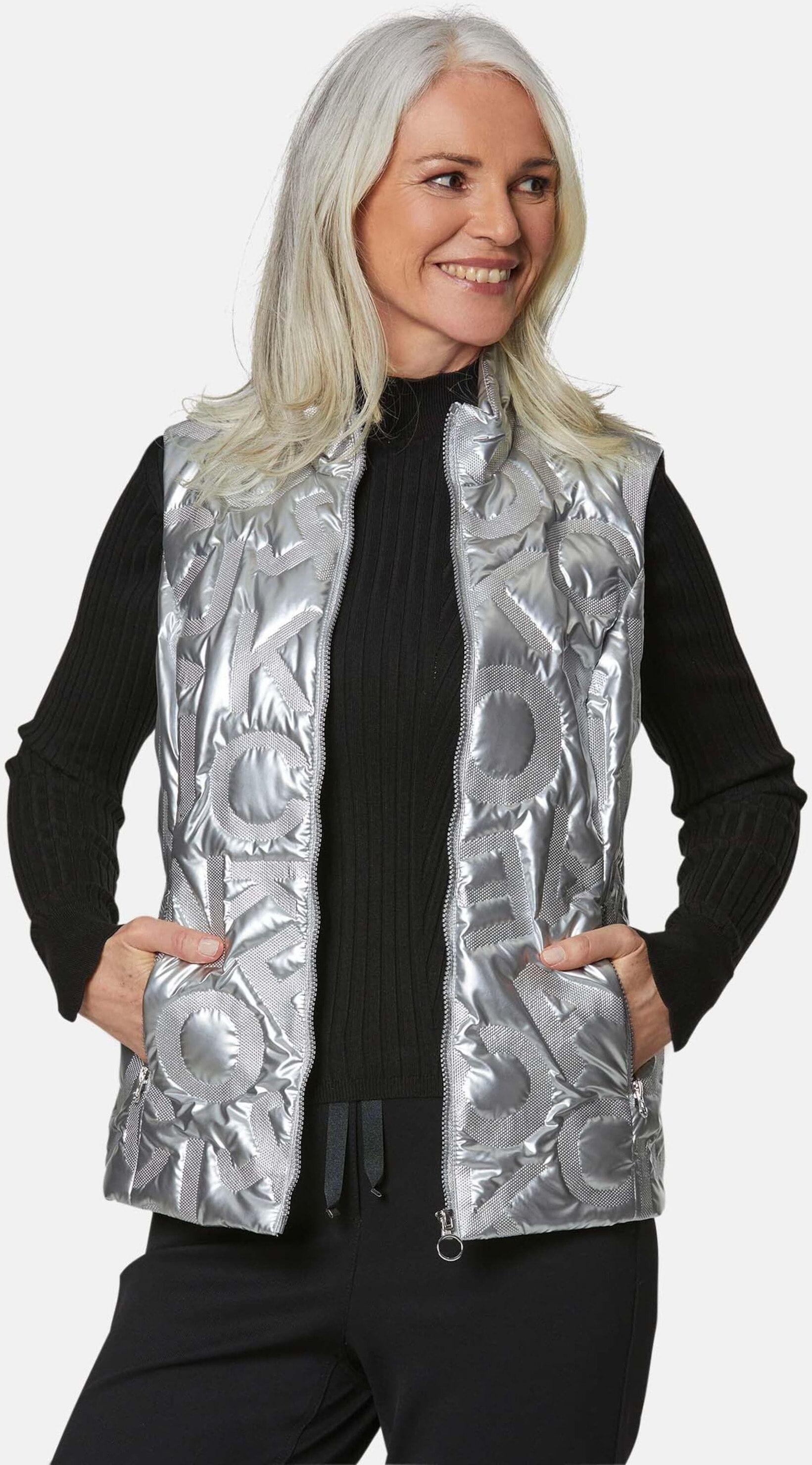 Kurzweste GOLDNER "Kurzgröße Weste mit leichtem Fantasiestepp", Damen, Gr. 21, silber, Obermaterial: 70% Polyester PES. 30% Polyurethan PU., normal, Westen Kurzweste, Ohne