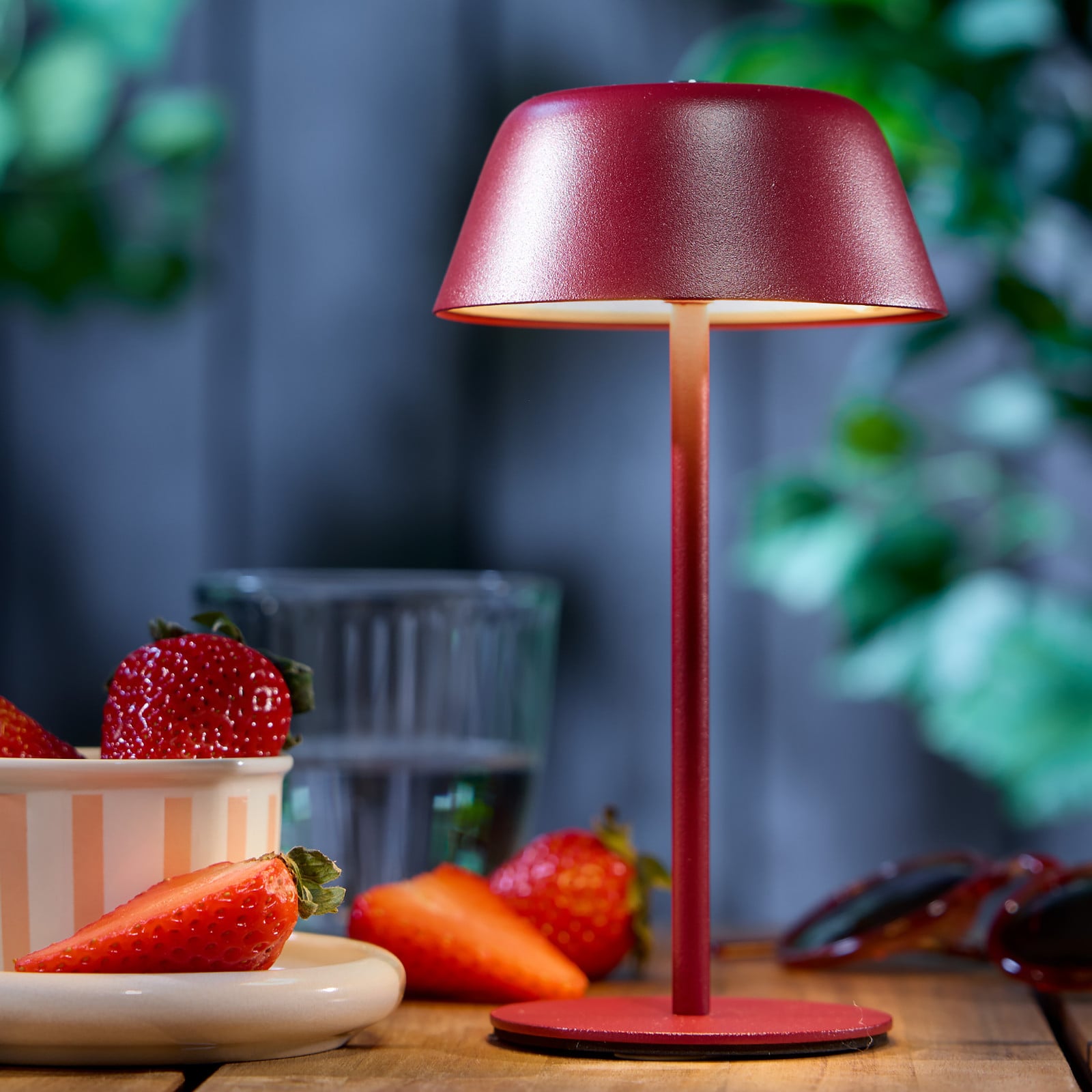 home24 Mini LED-lampje LIGHT UP rood, Ø 9 cm