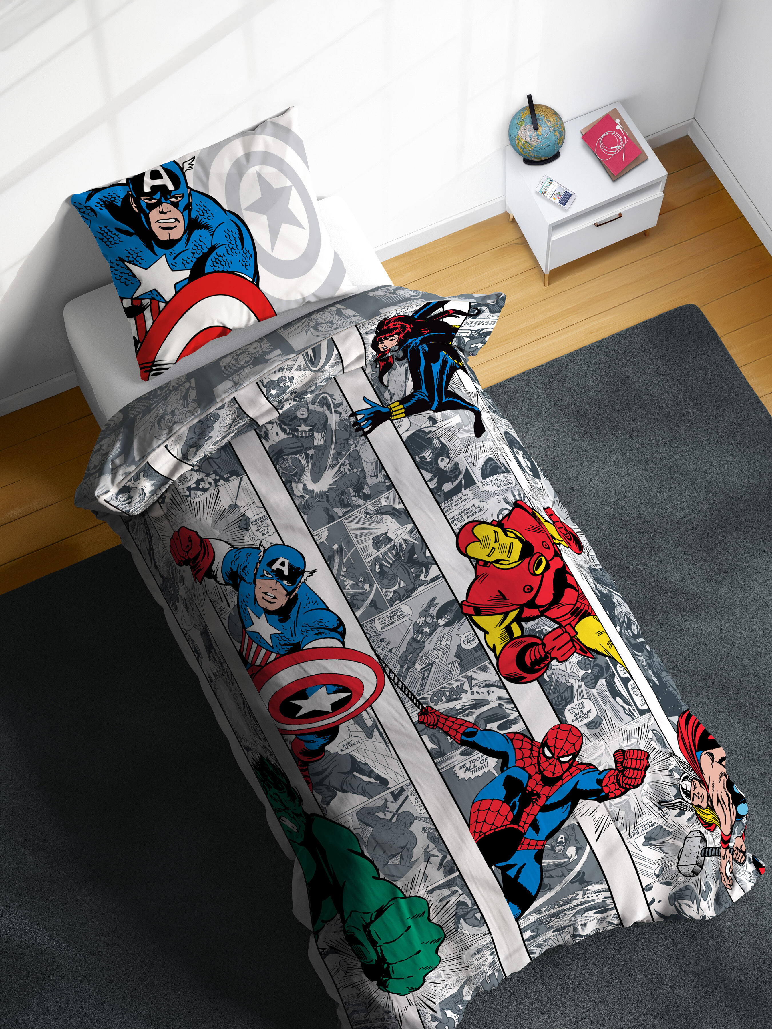 Kinderbettwäsche MARVEL "Marvel Comics Bettbezug-Set 135x200 cm + Kissenbezug 80x80 cm", bunt (weiß), B/L: 137cm x 200cm, 1 Stk., 1 Stk., Washed Cotton, B/L: 80cm x 80cm, 2 tlg., Washed Cotton, Obermaterial: 100% Baumwolle, Bettwäsche, Kinderbettwäsche, 1