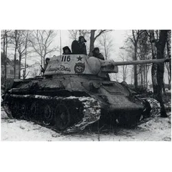 ICM T-34-76 with Soviet Tank Riders