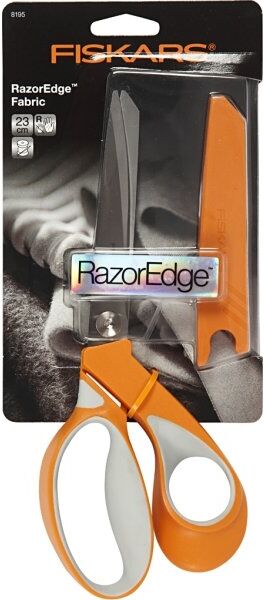 Fiskars Razoredge Softgrip Universalsaks   23 Cm