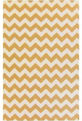 Hand-woven Sandy Chevron Golden Yellow Wool Area Rug - 9' x 13'