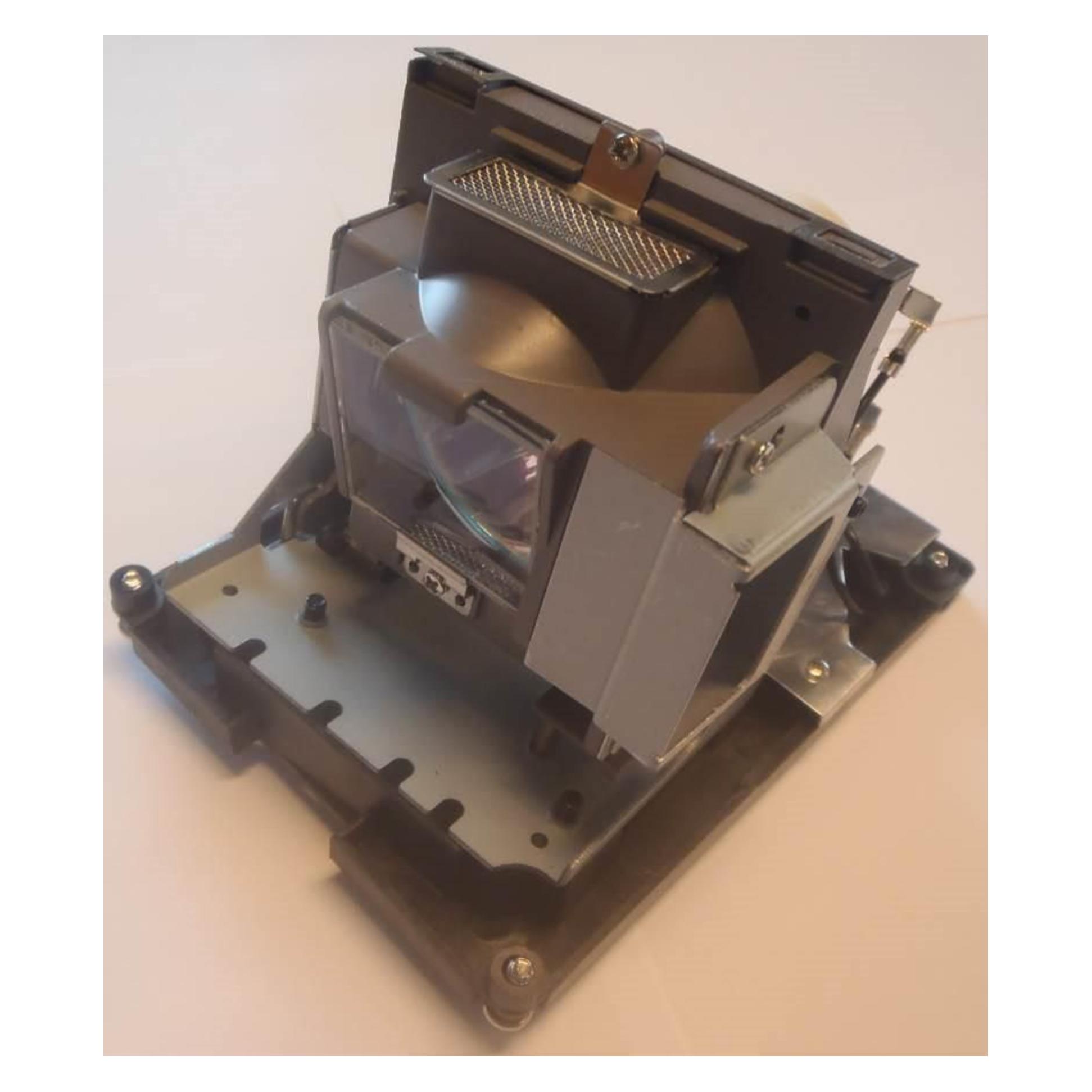 CoreParts Projector Lamp for Vivitek (D-952HD) (ML12428)