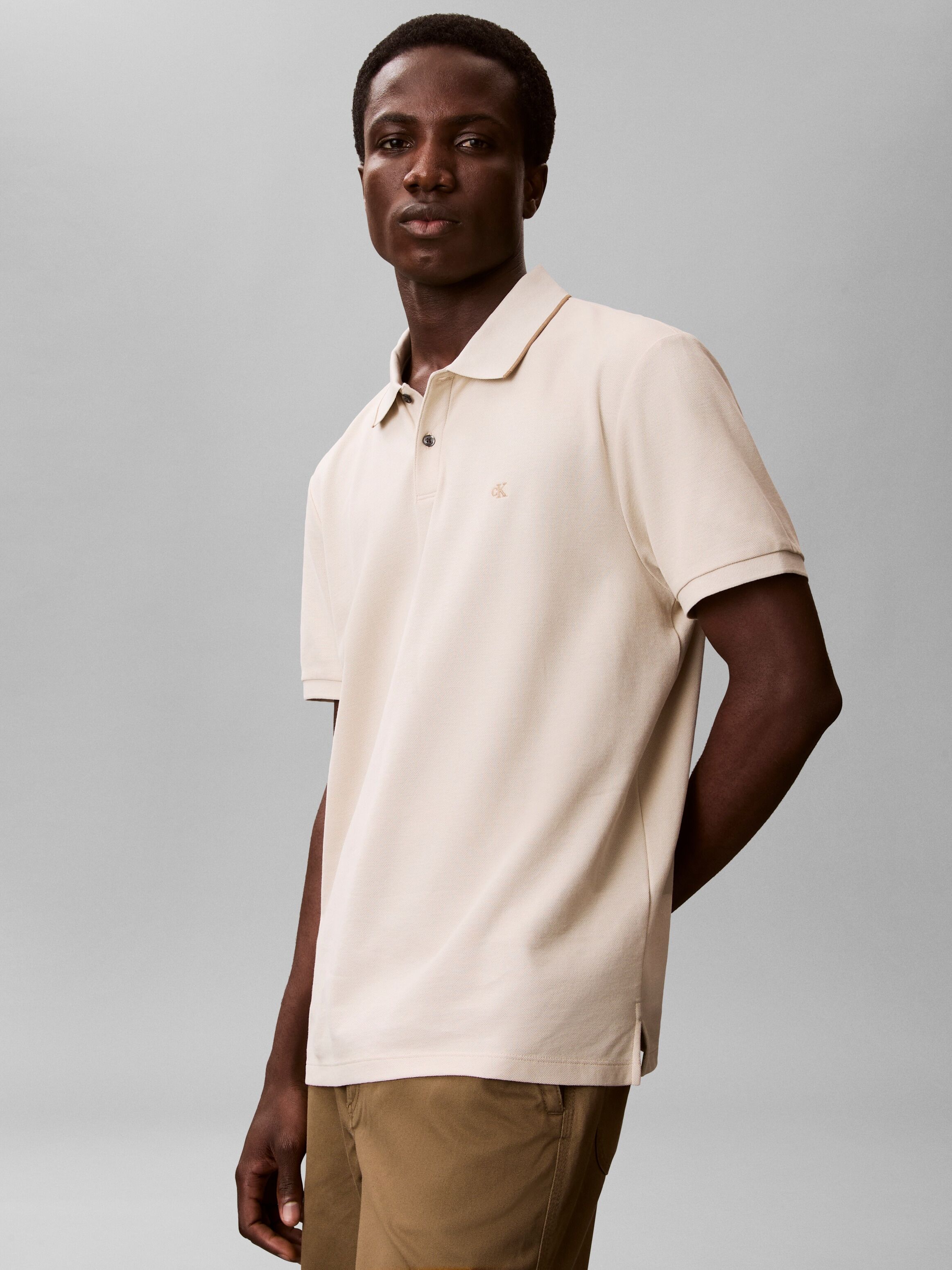 Poloshirt CALVIN KLEIN JEANS "SS RFND PQ TPPD CLSS", Herren, Gr. L, beige (oatmeal), Piqué, Obermaterial: 100% Baumwolle, klassisch normal, Rundhals, eingesetzt angesetztes Bündchen, Shirts Poloshirt, Mit Rundhalsausschnitt oatmeal L