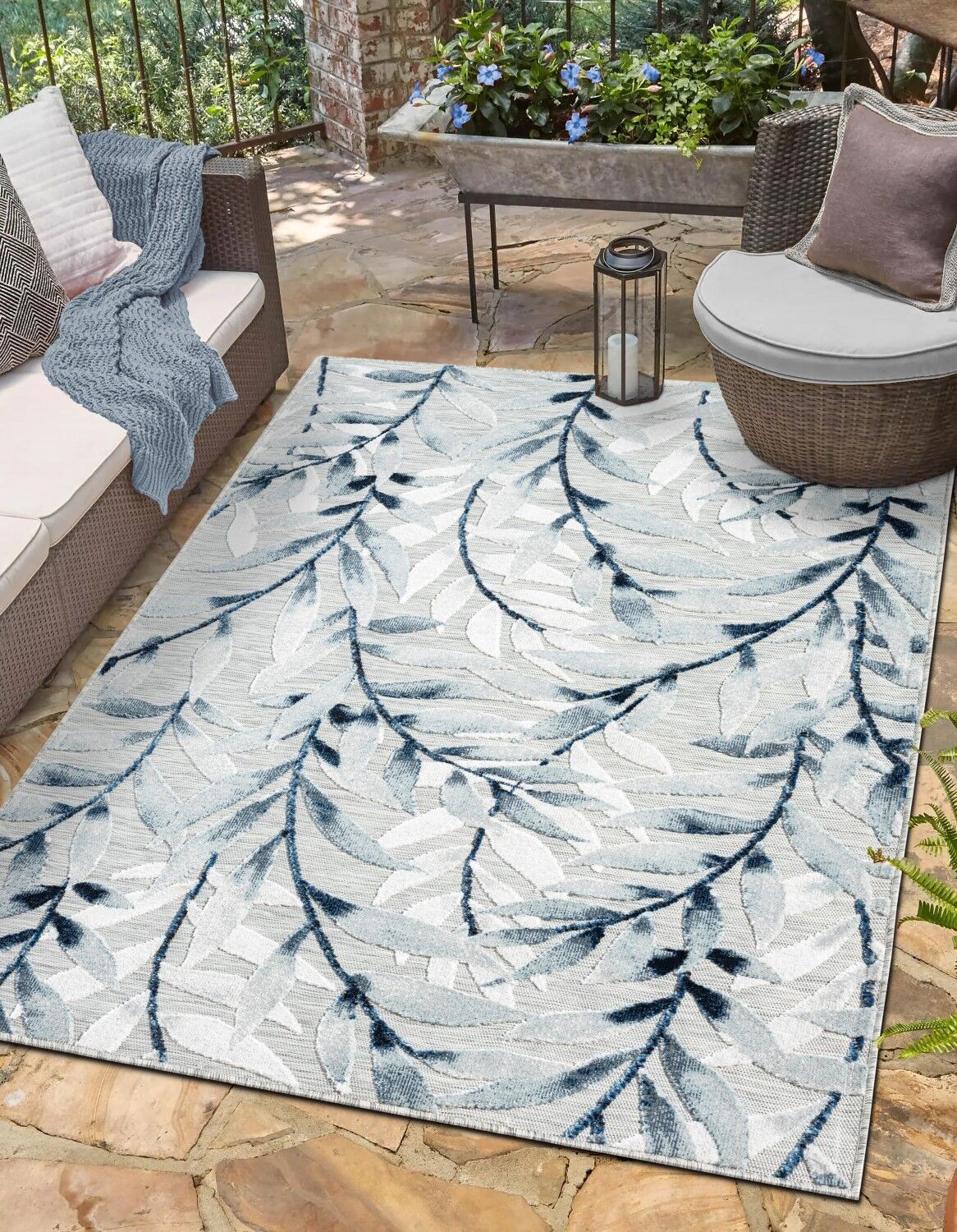 Outdoorteppich "Olivia, LAGERRÄUMUNG", blau (grau,blau), B:80cm H:8mm L:150cm, Polypropylen, MYFLAIR MÖBEL & ACCESSOIRES, Teppiche, Outdoorteppich, Blätter Motiv, Hoch-Tief Effekt, Outdoor geeignet, Balkon, Terrasse grau,blau B : 80cm 1 Stk., 8mm, L: 150c