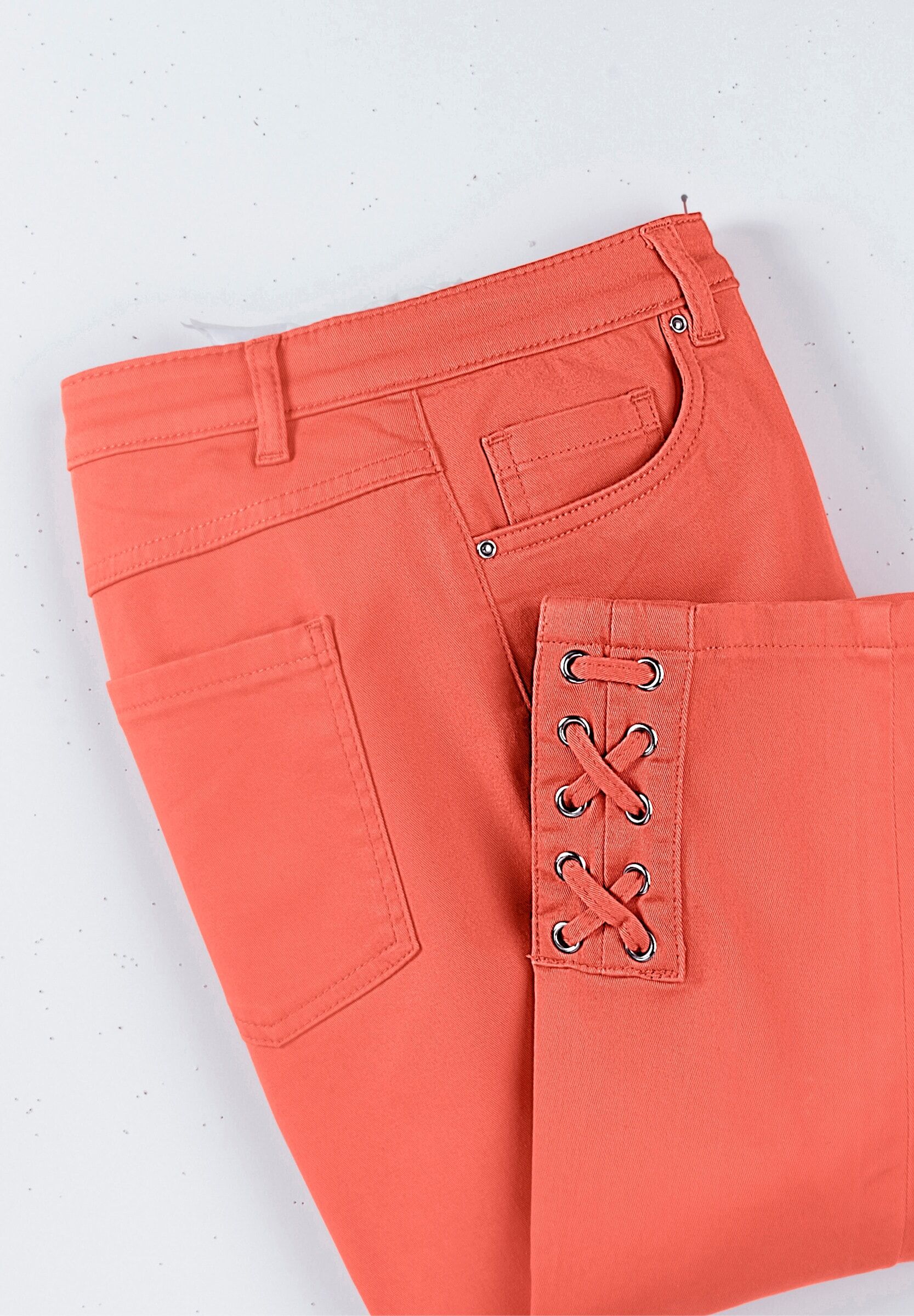 Bequeme Jeans WITT "Jeans 3/4-Jeans mit Bändchen-Verzierung", Damen, Gr. 21, K-Gr, koralle, Denim/Jeans;Twill, , Sportlich, gerade, Jeans Bequeme Jeans