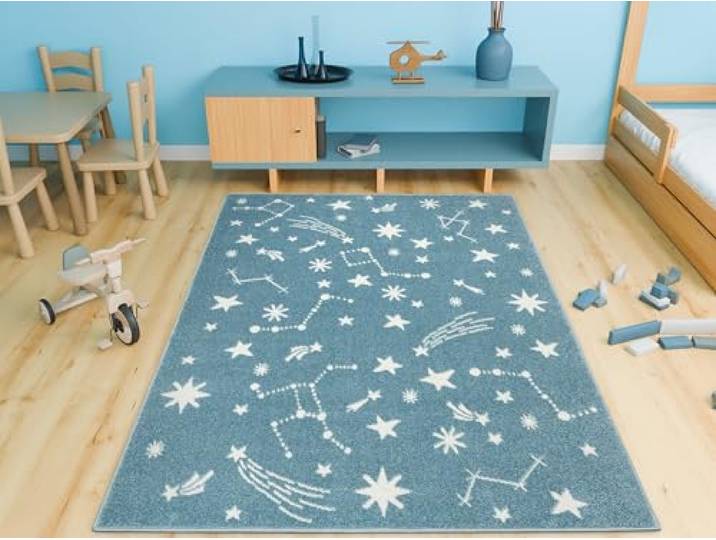 AKCILA Lima Kinderteppich Pastellblau Creme mit Sternen 160x230cm weicher moderner Teppich für Kinderzimmer, Nachthimmel und Weltraum Design, Kinderteppich in verschiedenen Größen erhältlich
