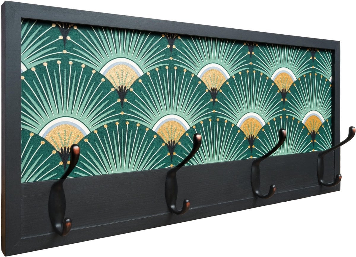 Merkloze handgemaakte wandgarderobe in Art Deco stijl met 4 haken