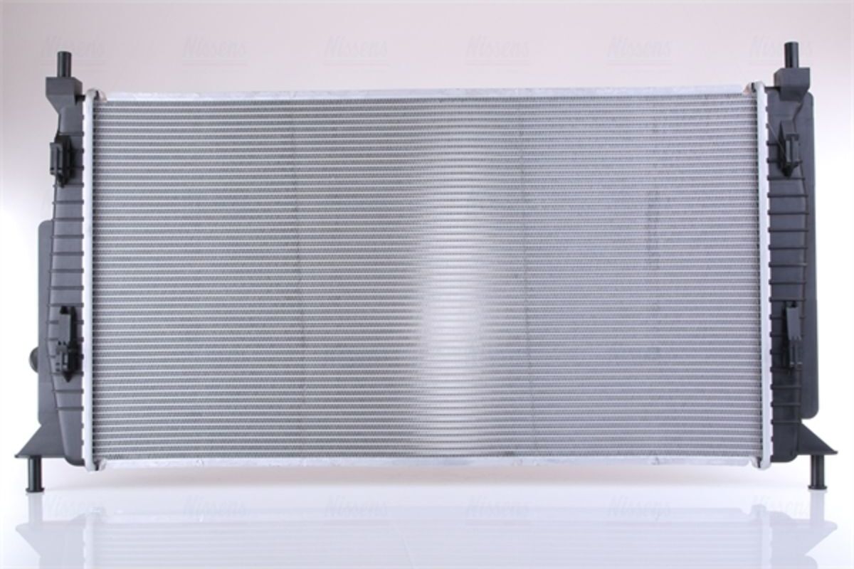 Kühler NISSENS 68520