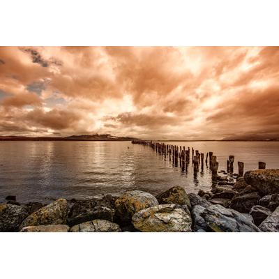 Fototapete PAPERMOON "HOLZ-BRÜCKE-ALT PUERTO NATALES INSEL PIER STEG MEER SEE", bunt, B:5m L:2,8m, Vlies, Tapeten