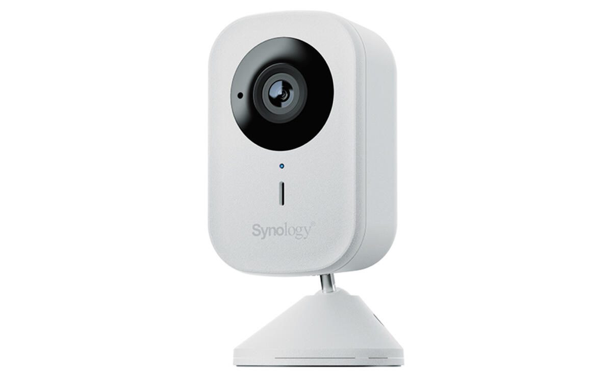 Synology Kamera CC410W 4MP-WLAN-Kamera mit KI-Funktionen