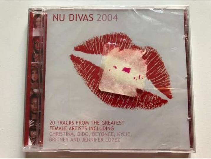 Nu Divas 2004