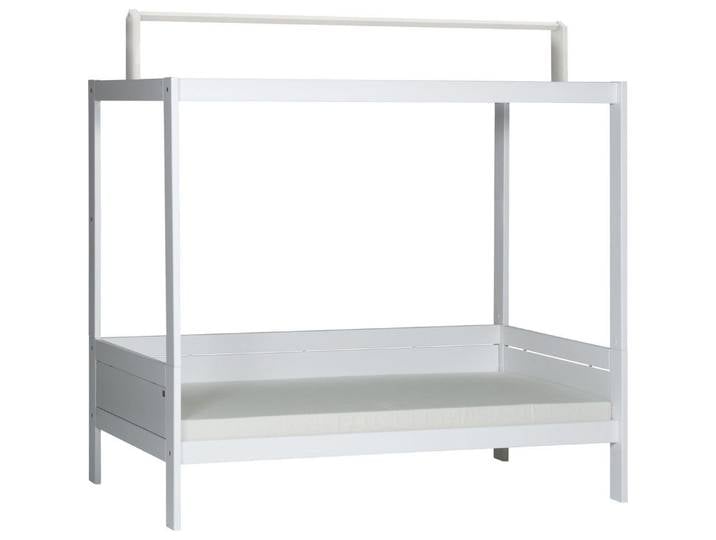 Himmelbett mit Dachkonstruktion