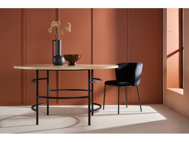 Esstisch Solara - im modernen, skandinavisch inspirierten Design - Weißwash - Schwarzes Gestell - Luxusbetten24