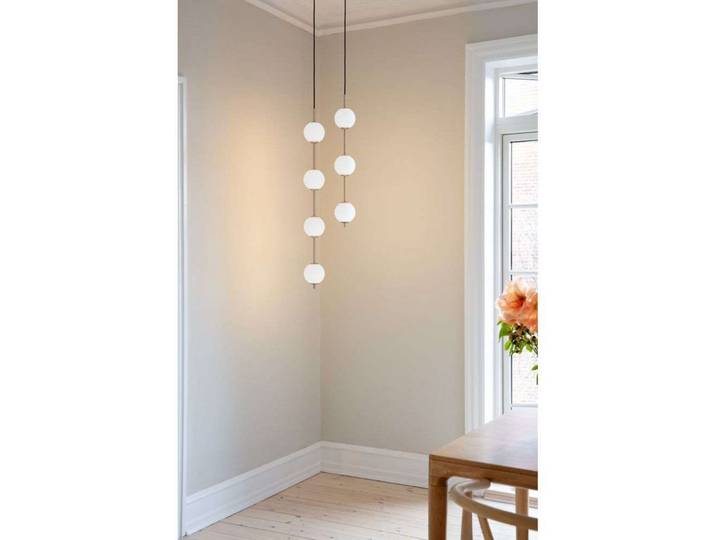 Audrey 3 Pendelleuchte Brass/White Opal - UMAGE - Wohnzimmer - Glas