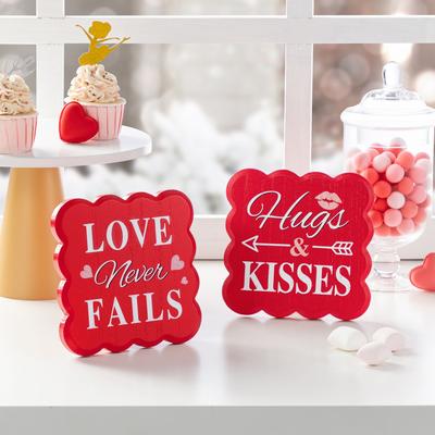 "Glitzhome 6""H Set of 2 Valentine's Wooden LOVE Never Fails Table Decor"
