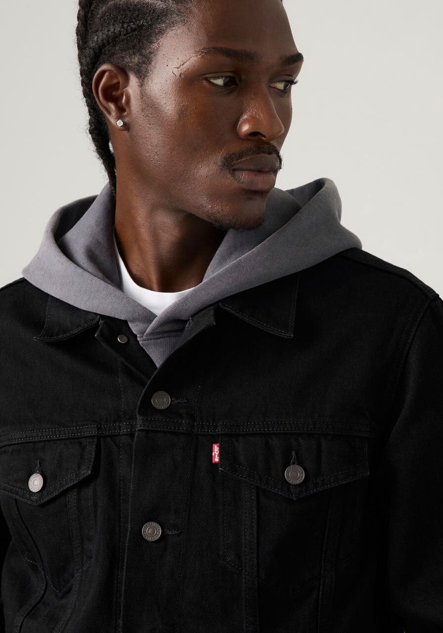 Jeansjacke LEVI'S "VINTAGE FIT TRUCKER JKT", Herren, Gr. M, schwarz (berk night t), Denim/Jeans, Obermaterial: 100% Baumwolle, unifarben, hüftlang, Rundhals, 1-Knopf-Manschette, Jacken Jeansjacke, mit Knopfleiste berk night t M