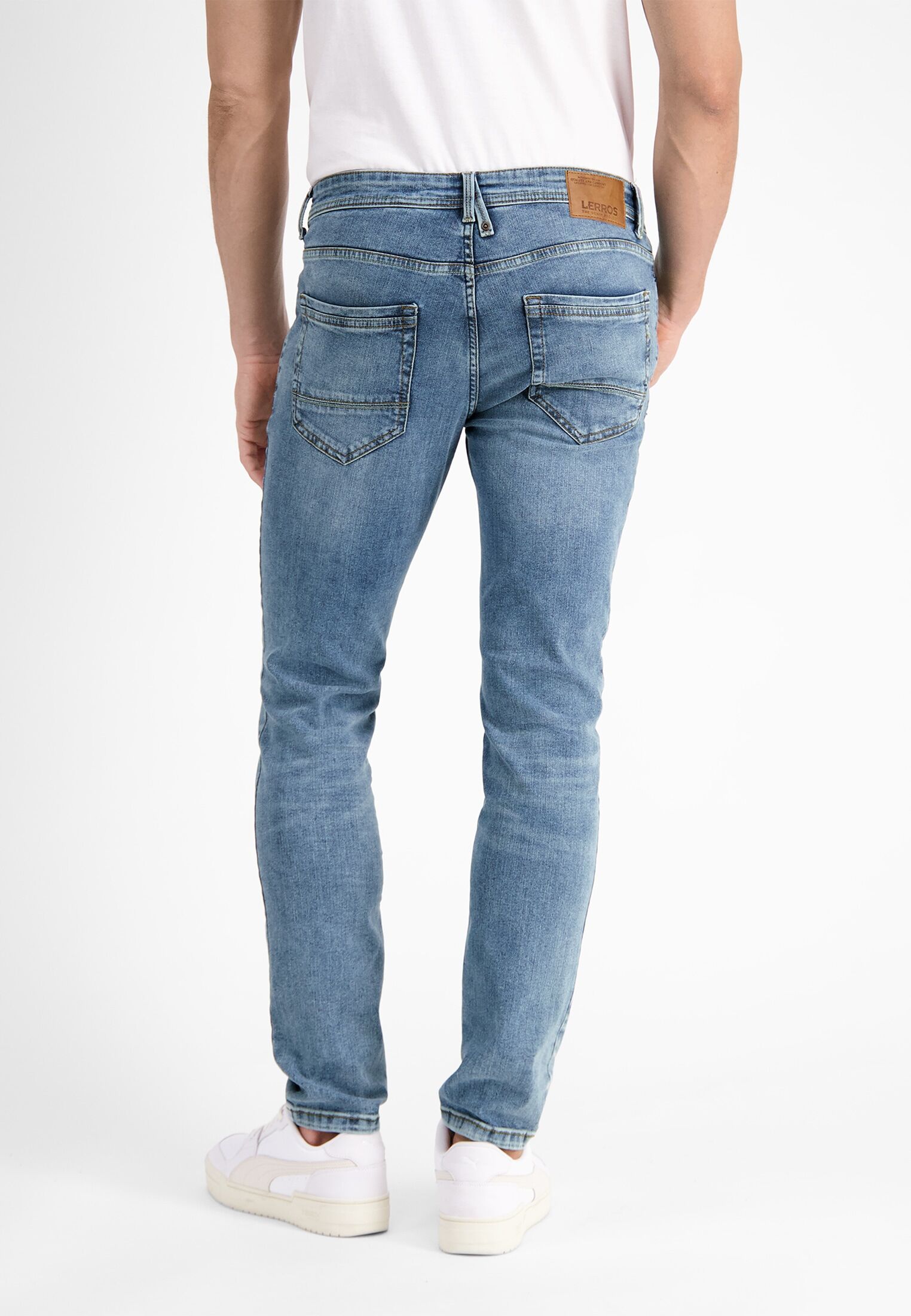 Slim-fit-Jeans LERROS "CONLIN 5-Pocket Stretch-Denim, SLIM FIT", Herren, Gr. 29, Länge 32, blau (walker blau washed), 99% Baumwolle, 1% Elasthan, Jeans Slim-fit-Jeans, Herren Jeans, blau, bequem, Used-Look, 99% Baumwolle, 1% Elasthan walker blau washed 29