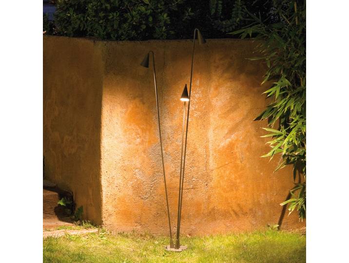 Brisa LED-Außenstehleuchte, 3-fl., khaki - Vibia - Design - Kunststoff
