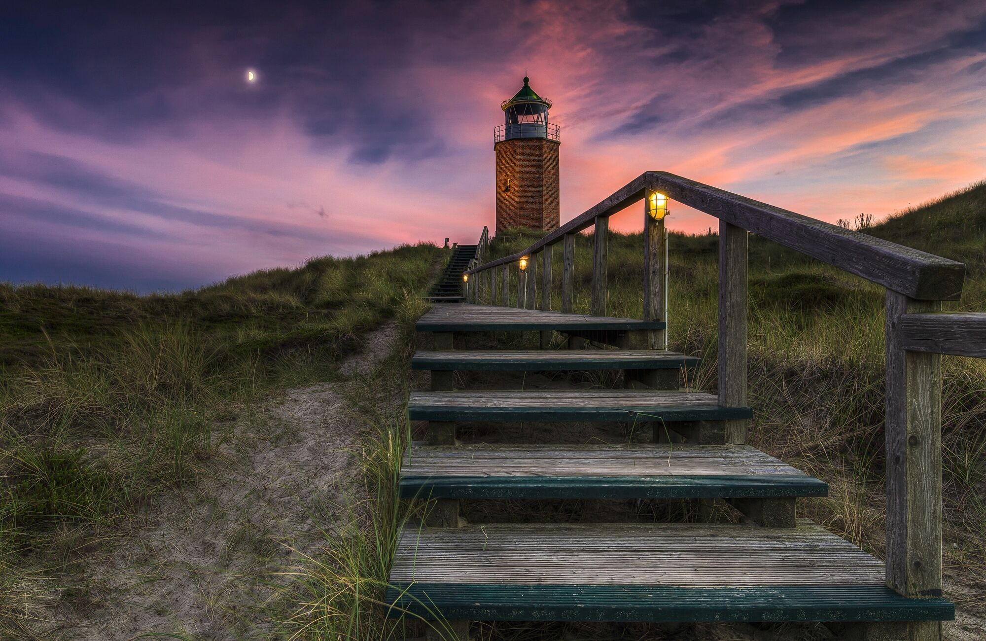 Fototapete PAPERMOON "Photo-Art THOMAS SIEGEL, WEG ZUM LEUCHTTURM", bunt, B:4,5m L:2,8m, Vlies, Tapeten, Fototapete bunt B/L: 4,5m x 2,8m, Bahnen: 9 Stk.