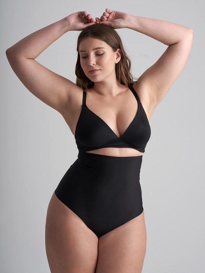 Bye Bra Shape-String in Schwarz - 3XL