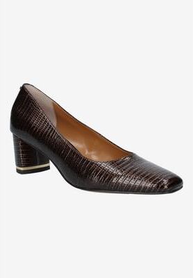 Women's Olivienne Pumps by J. Renee in Cognac (Size 5 M)
