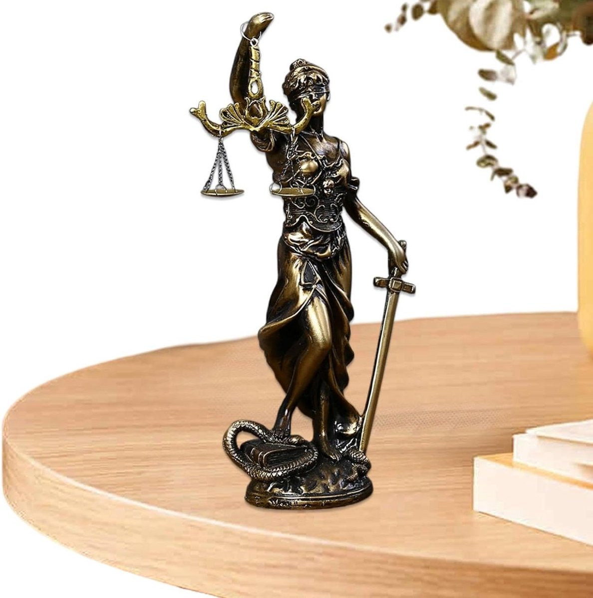 Handgeschilderd Rechtvaardigheid Beeld Dame Justitie - Bronskleurig - Hoogte: 31.5 cm