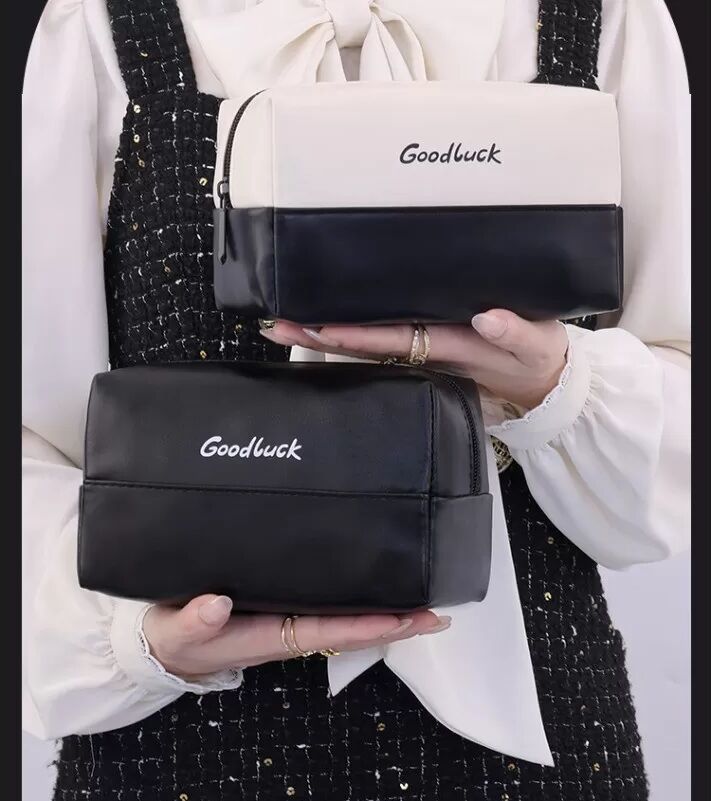 INF Tragbare Reise-Kosmetiktasche - Leichte PU-Kosmetik-Organizer-Tasche Schwarz