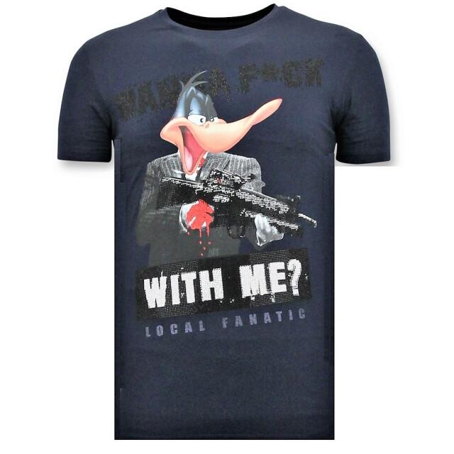 Local Fanatic T-shirt met print shooting duck gun