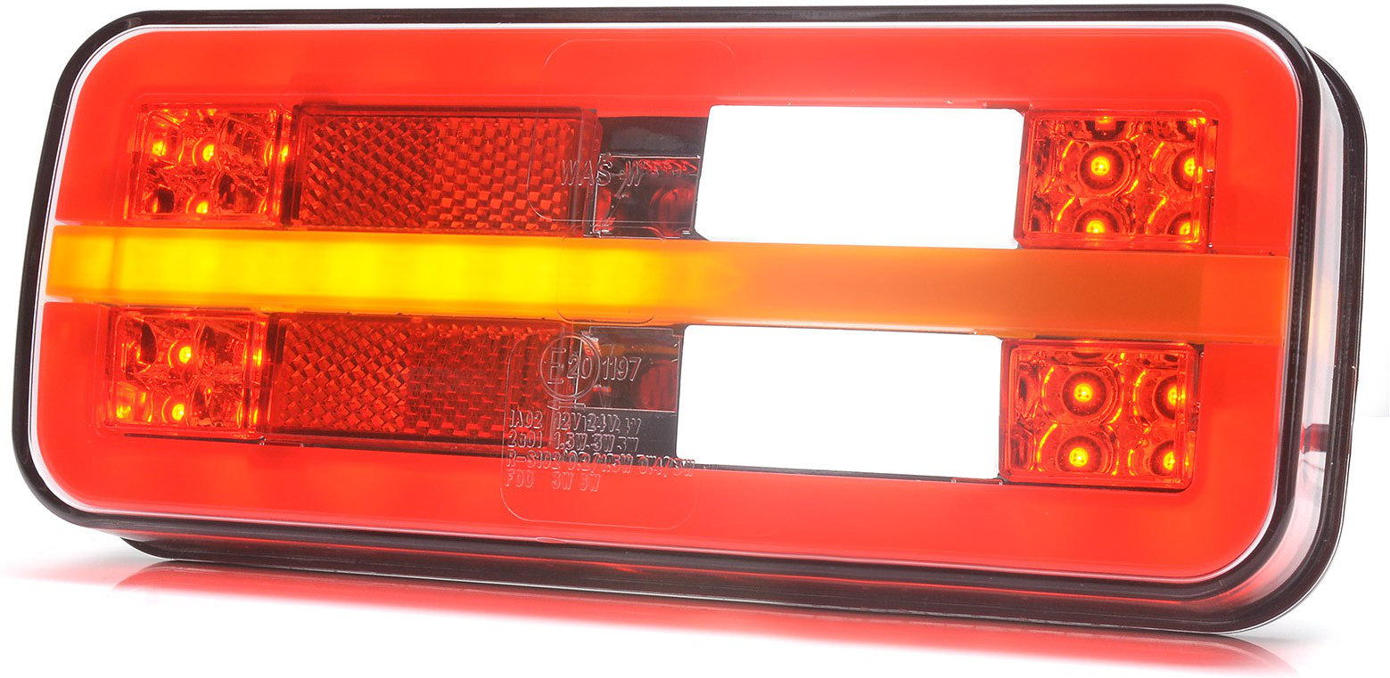 DT Spare Parts 4.70531 Tail light
