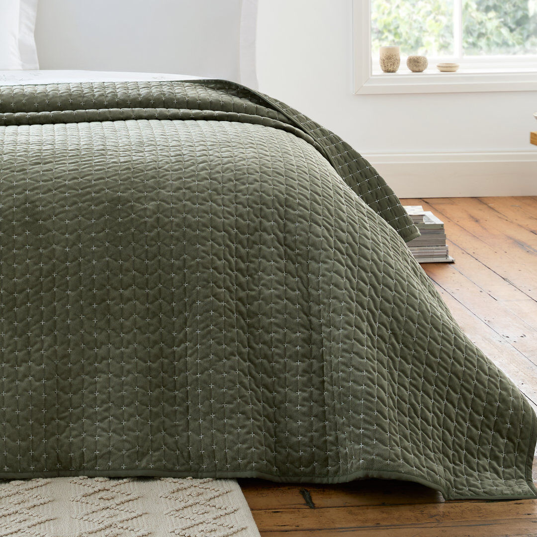 Bianca Cotton Attica Velvet Embroidered Bedspread Green