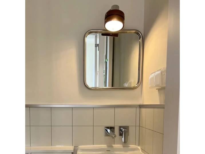 Miroir mural décoratif avec cadre en acier inoxydable, miroir de vanité mural moderne pour salle de bain
