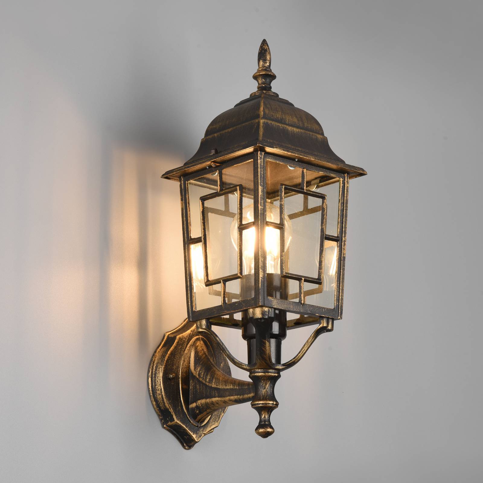 Trio Lighting Outdoor Wall Light Volturno, dimmable, Brown / rust, Aluminium, Antique, Outdoor Wall Light