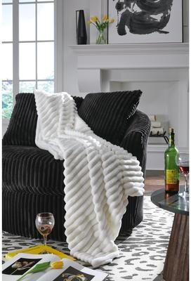 Signature Design by Ashley Alsonwell Throw