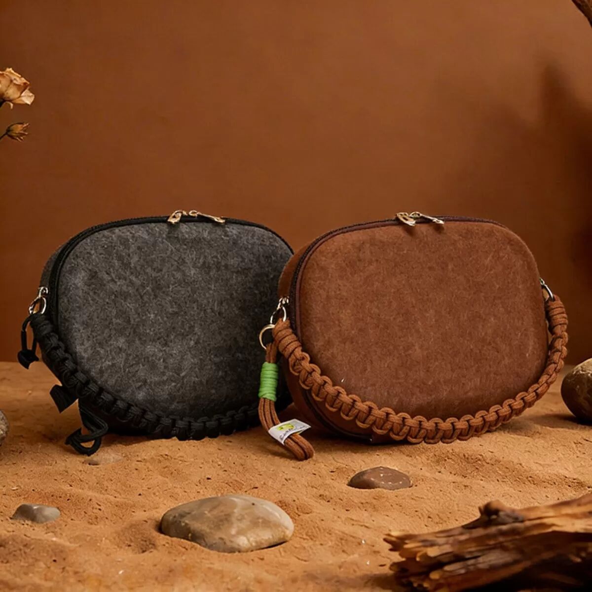 INF Kreative Filztasche im Kokos-Stil, Kosmetiktasche für Damen mit großem Fassungsvermögen, Vielseitige Aufbewahrungstasche Kaffee