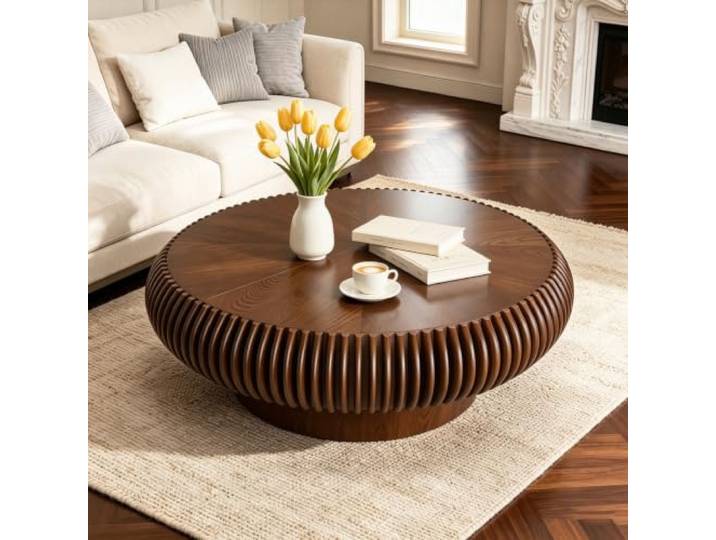 SOUWOFS Runder Walnuss-Couchtisch Moderner geriffelter Couchtisch mit rutschfesten Fußpolstern, stabiler MDF-Säulentisch für Wohnzimmer, Wohnkultur