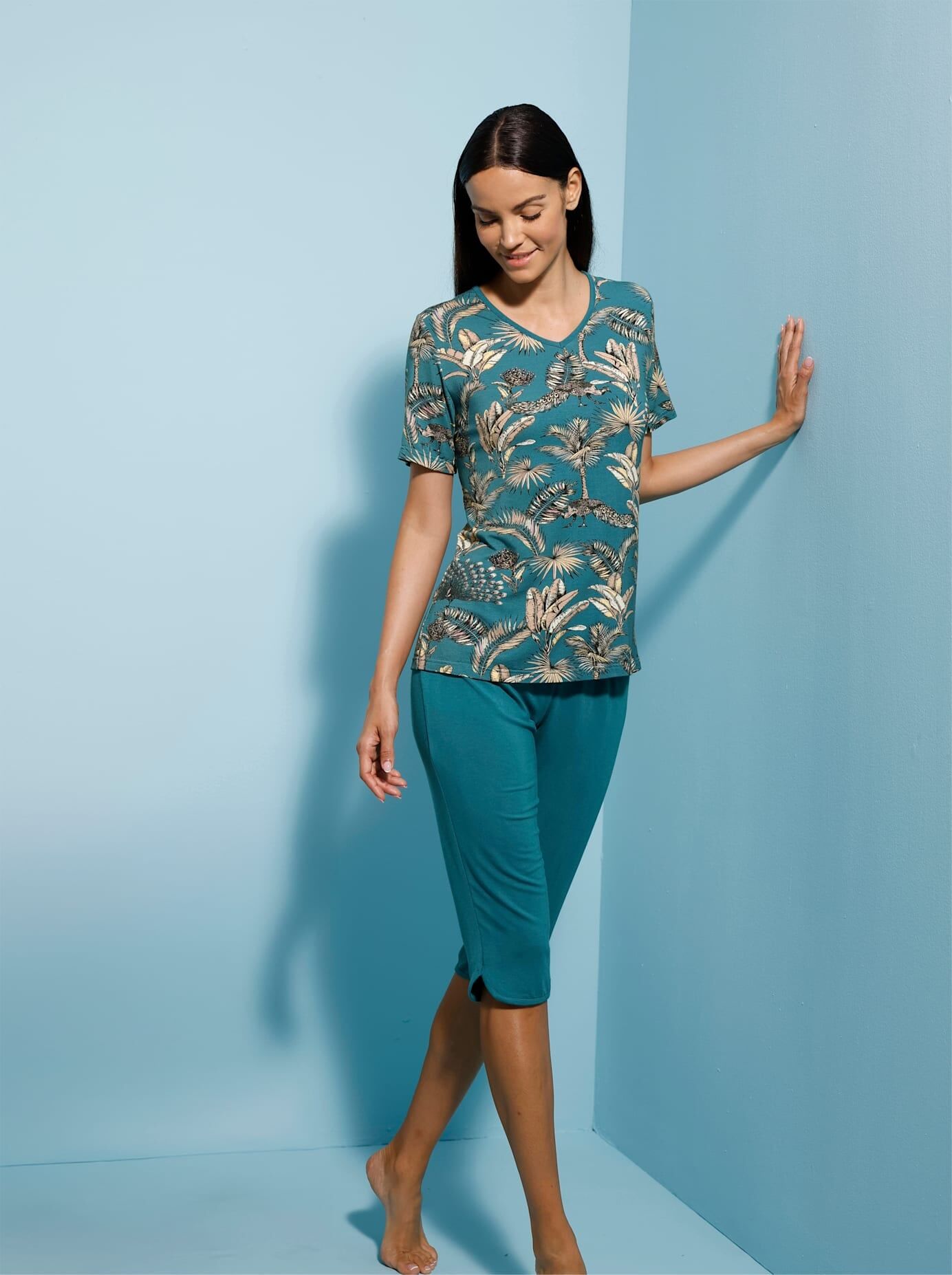 Capri-Pyjama WÄSCHEPUR, Damen, Gr. 52/54, grün (aquapetrol, champagner, bedruckt), 95% Viskose, 5% Elasthan, Homewear-Sets Capri-Pyjama aquapetrol, champagner, bedruckt 52/54