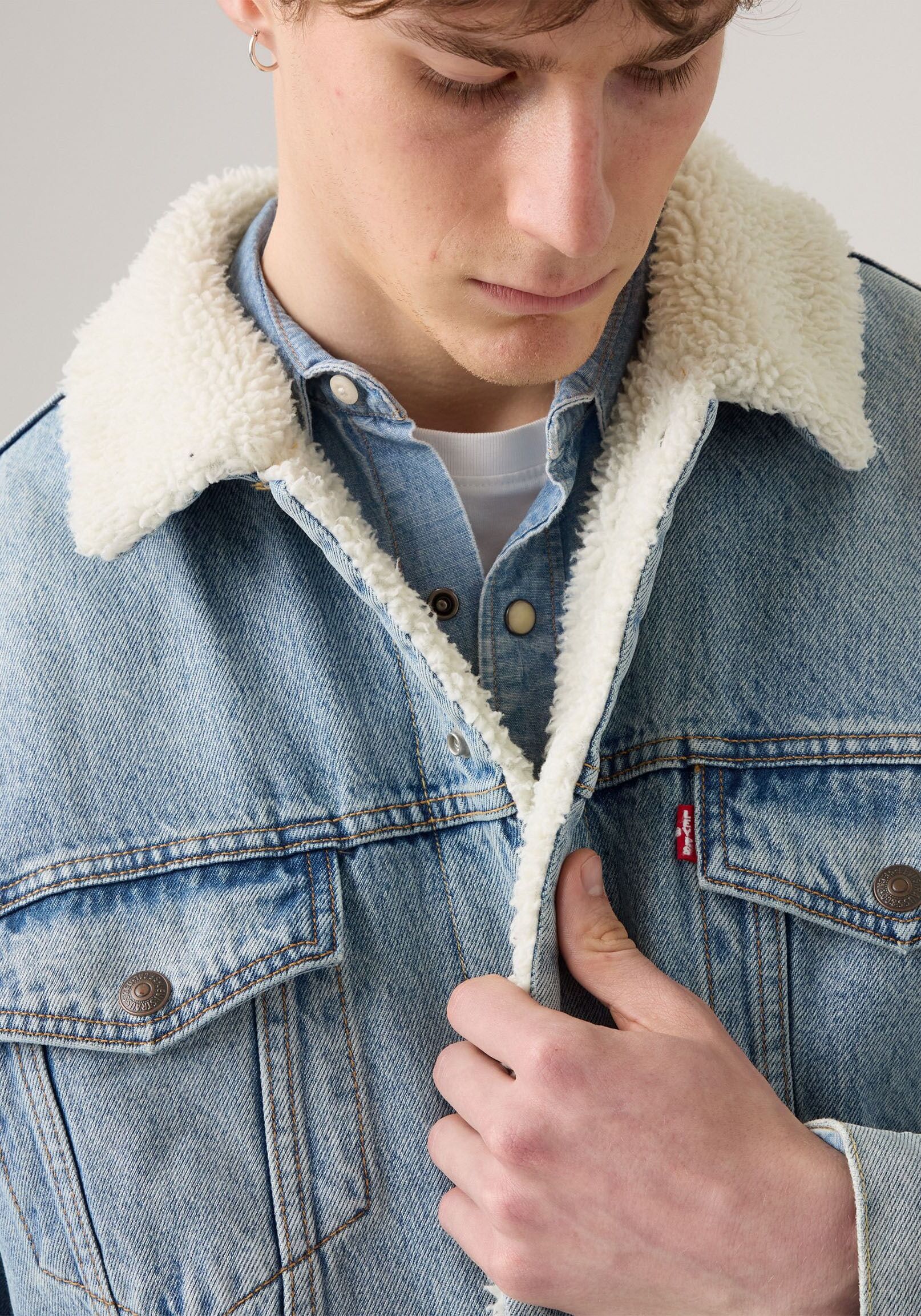 Jeansjacke LEVI'S, Herren, Gr. XL, blau (kentucky blau sherpa), Jeans, Obermaterial: 100% Baumwolle, relaxed fit normal, Manschette, Jacken Jeansjacke, Warm gefüttert kentucky blau sherpa XL