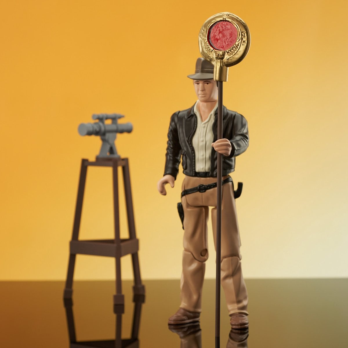 Gentle Giant Indiana Jones Raiders of the Lost Ark Jumbo Vintage Kenner Action Figure Playset SDCC 2023 Exclusive 30 cm