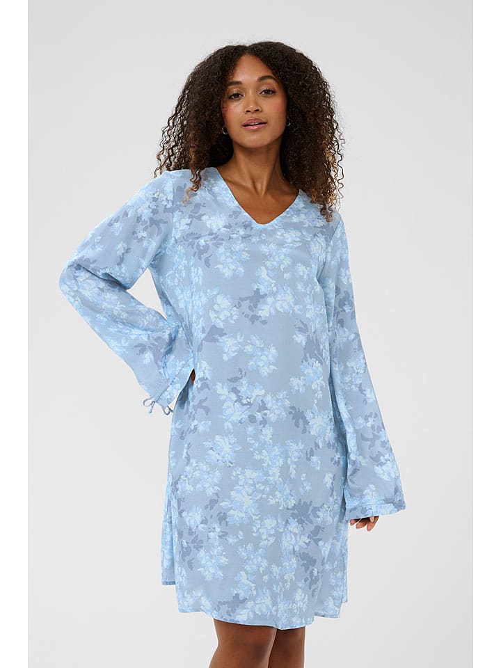 Cream Kleid in Hellblau - 38